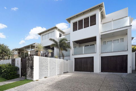 Sea Splash 75 Lorikeet Drive - Sydneys Hotel 1