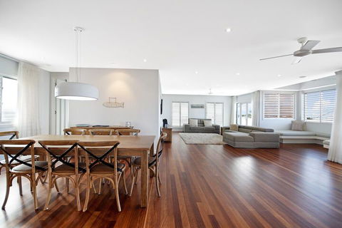 Sea Splash 75 Lorikeet Drive - Sydneys Hotel 6
