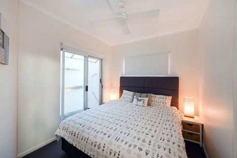 Seamistral - 1/21 Oriole Avenue - Sydneys Hotel 5