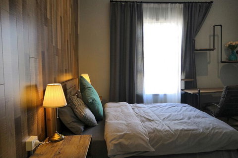 Summers Holiday Inn - Sydneys Hotel 4