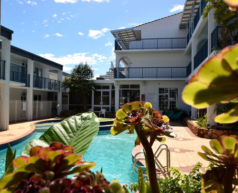 West Beach Lagoon 219, Sleeps 3 - Sydneys Hotel 4