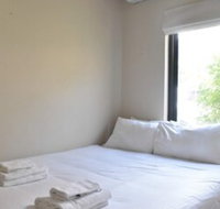 Comfortable 2 Bedroom With Serene Garden - Sydneys Hotel