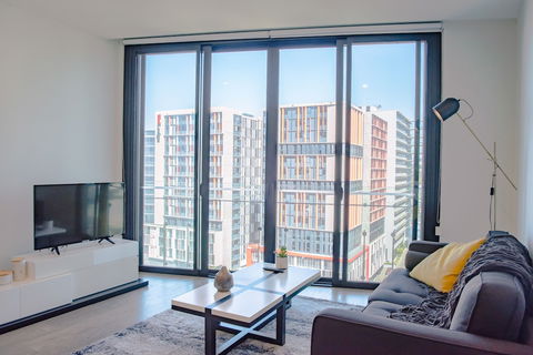 Airtrip Apartment On Tribune St - Sydneys Hotel 5