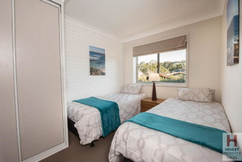 Erulisse Spacious Townhouse With Magical Lake Views - Sydneys Hotel 4