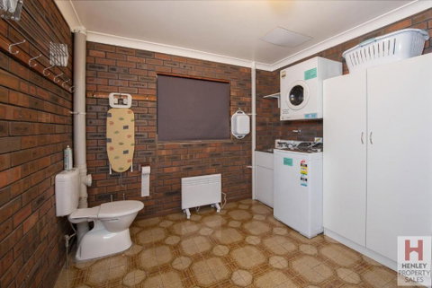 Erulisse Spacious Townhouse With Magical Lake Views - Sydneys Hotel 1