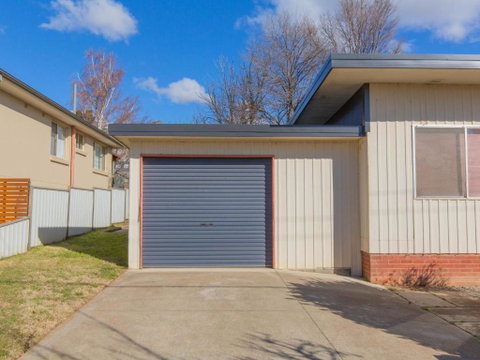 2 Munyang Street Jindabyne - Sydneys Hotel 3