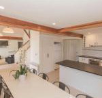Kestrels Rest 1 / 116 Gippsland Street - Sydneys Hotel