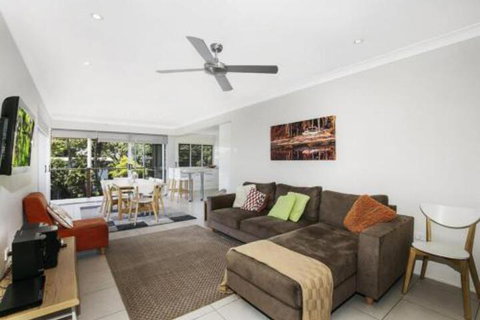 Moreton View - Sydneys Hotel 3