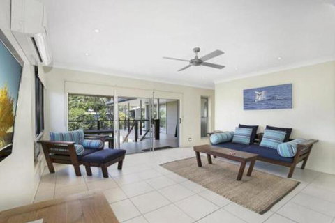 Moreton View - Sydneys Hotel 6