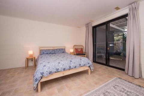 Banksia - Sydneys Hotel 2