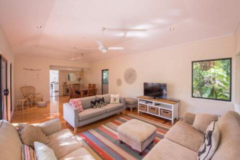 Banksia - Sydneys Hotel 3