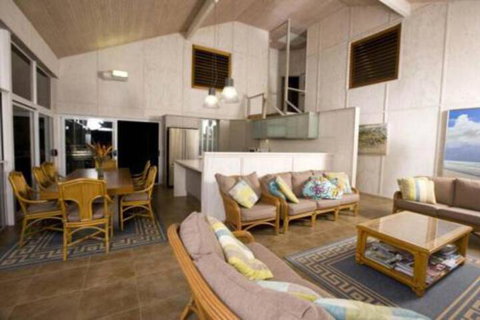 Billa Villa - Sydneys Hotel 0