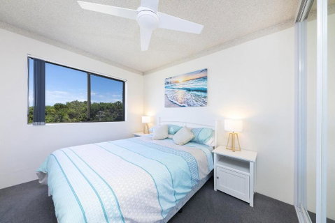 Ocean Crest 10 - Sydneys Hotel 4