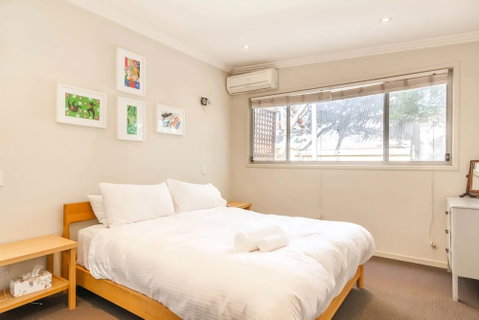 Quiet Terrace Townhouse On The City Fringe - Sydneys Hotel 5
