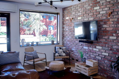 Stylish Modern 1 Bedroom Apartment In Marrickville - Sydneys Hotel 7