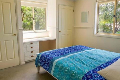 GUMS & ROSES Family Home In The Heart Of Town. - Sydneys Hotel 2