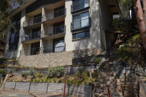 Celesia 2 - Sydneys Hotel 7