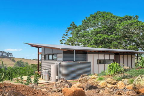 Your Luxury Escape - Carinya Cottage 3 - Sydneys Hotel 2