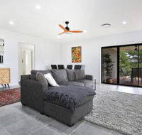 Rockwall Pet Friendly Fire Pit - Sydneys Hotel