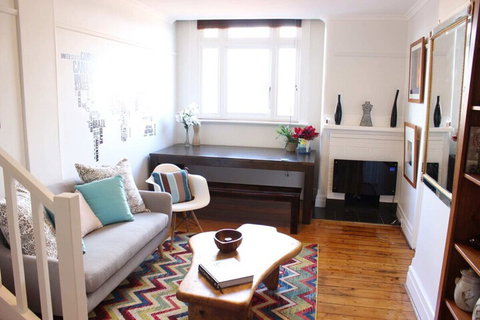 Delightful 3BD Apt Near Chapel St. In St. Kilda! - Sydneys Hotel 7