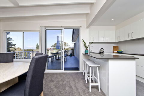 Possums Apartment - Sydneys Hotel 4