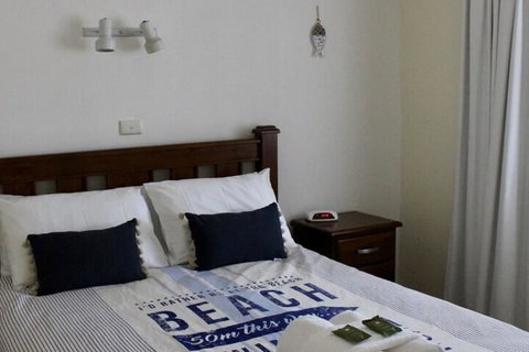 Beach Shack - Sydneys Hotel 1