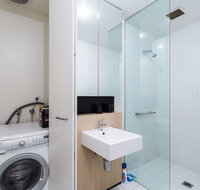 Cleo 1BDR St Kilda Apartment - Sydneys Hotel