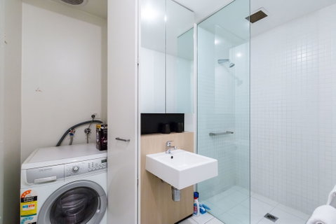 Cleo, 1BDR St Kilda Apartment - Sydneys Hotel 0