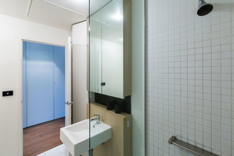 Cleo, 1BDR St Kilda Apartment - Sydneys Hotel 4