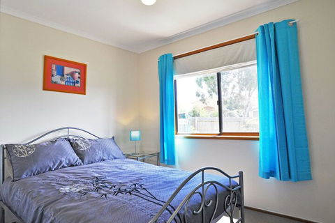Alwyns By THE SEA PET Friendly - Sydneys Hotel 5