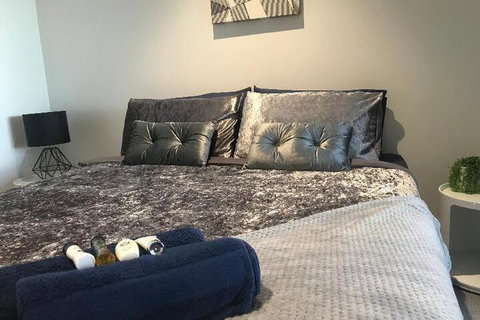 Upper House Suites - Sydneys Hotel 2
