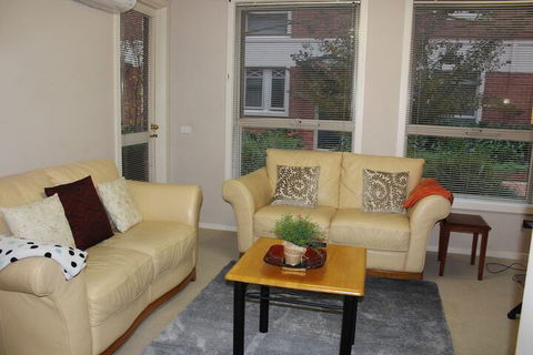 Australian Home Away At Box Hill 2 Bedroom - Sydneys Hotel 5