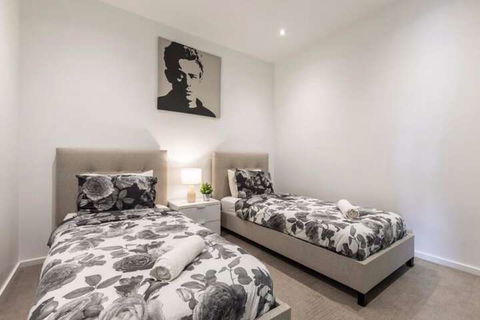 Prima Pearl Luxury 2-Bedroom Apartment - Sydneys Hotel 4