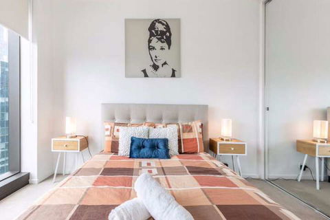 Prima Pearl Luxury 2-Bedroom Apartment - Sydneys Hotel 2