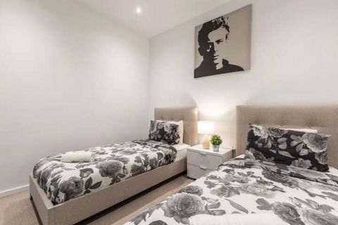 Prima Pearl Luxury 2-Bedroom Apartment - Sydneys Hotel 3