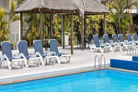 2 BDR / Apt / Foxtel / WiFi / Pool / Parking / Spa / Hervey Bay - Sydneys Hotel 2
