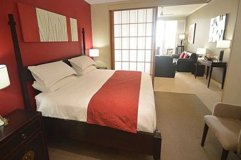 2 BDR / Apt / Foxtel / WiFi / Pool / Parking / Spa / Hervey Bay - Sydneys Hotel 4