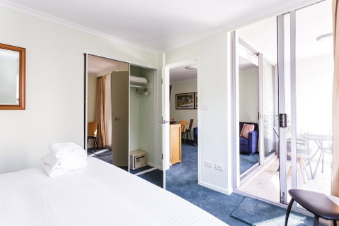 Central Sydney Chippendale With Parking - Sydneys Hotel 1