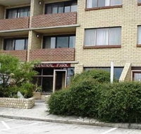 Central Park 8 Holiday Apartment - Sydneys Hotel