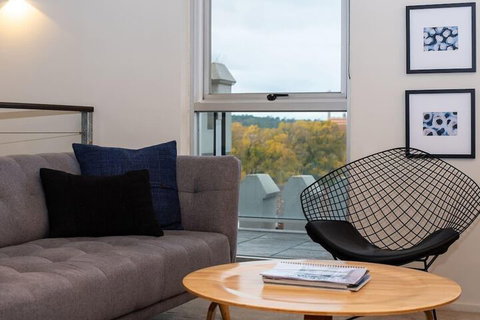 Luxury East Melbourne Apartment - Sydneys Hotel 5