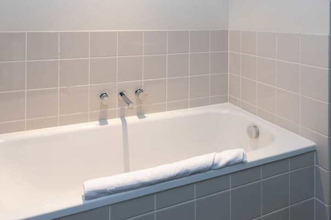 Luxury East Melbourne Apartment - Sydneys Hotel 2