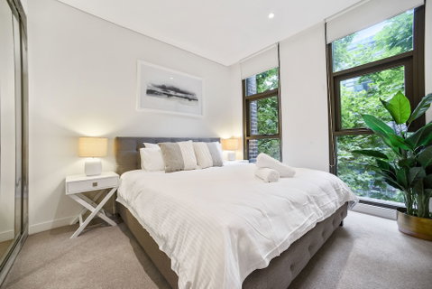 Luxury Experience In Prime Location - Sydneys Hotel 4