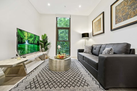 Luxury Experience In Prime Location - Sydneys Hotel 2