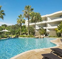 Cotton Beach Apartment 35 Pool Views - Sydneys Hotel