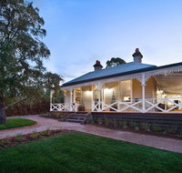 Dunroman - Sydneys Hotel