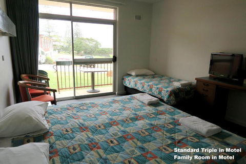 Tathra Hotel & Motel - Sydneys Hotel 1