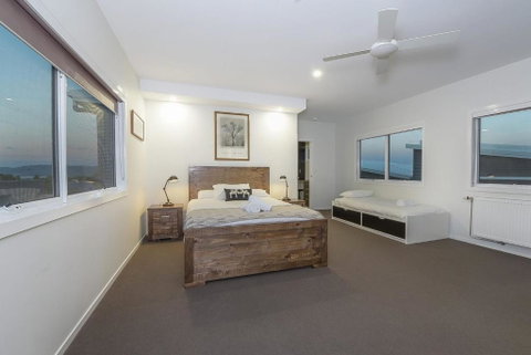 Stratton Summit 4 Modern Sophisticated Style With Lake & Mountain Views - Sydneys Hotel 3