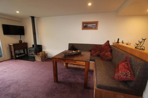Thredbo 31 - Sydneys Hotel 2