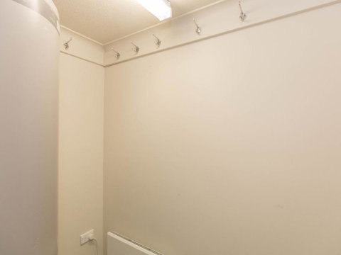 Banksia 2 / 35 Townsend Street - Sydneys Hotel 5