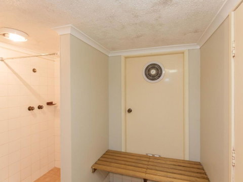 Banksia 2 / 35 Townsend Street - Sydneys Hotel 2